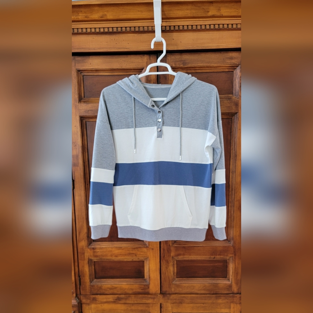 Women's Long Sleeve Button-down Pullover Sweatshirt Hoodie - Medium